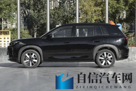 家庭舒适与科技并重,AION i60 2025款 增程版以实力诠释多场景体验-3