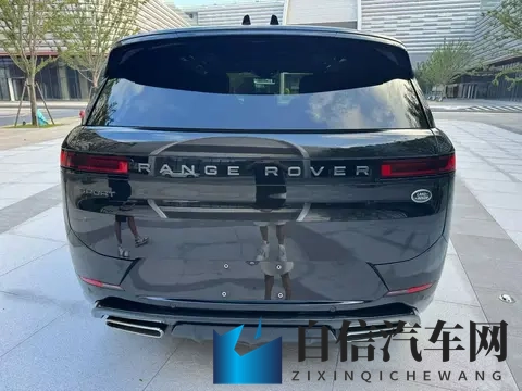 一手准新路虎揽胜运动，735万体验速度与激情-3