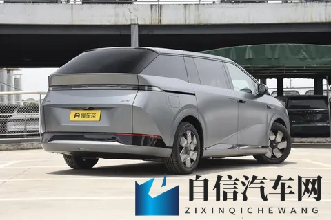 小鹏X9纯电新款亮相工信部！外观微调，Ultra版或搭载3颗图灵芯片-1