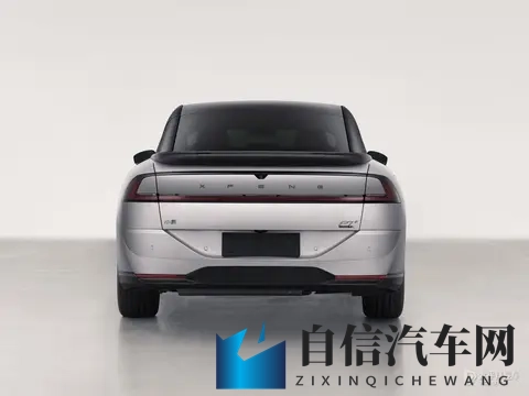 小鹏P7+增程版续航曝光 492度电池_纯电续航325km-3