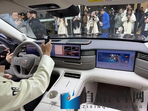 3228万起售，智己LS9开卖，地暖水箱都上车了-2