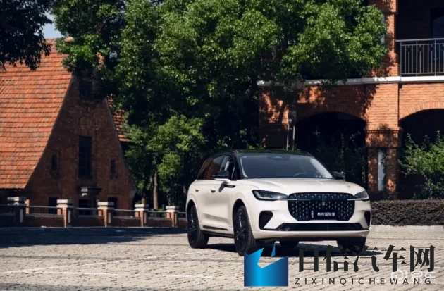 调教小鲜肉捆绑gV男男:汽车新潮流:年轻化科技座驾引关注-1