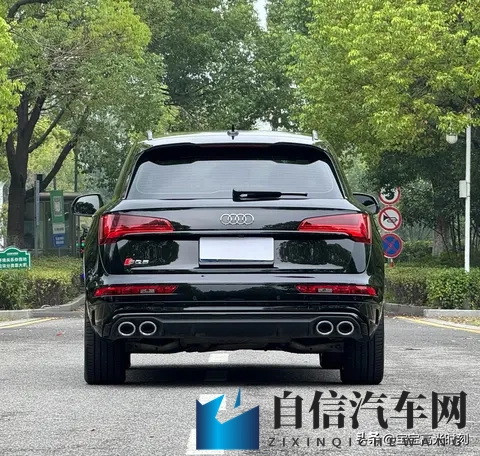 奥迪SQ5四十几万落地却乏人问津 燃油情怀撞上新能源浪潮全记录-1