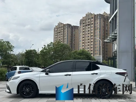 史莱姆钻进胡桃的肚子变大:史莱姆奇遇记:潜入胡桃腹中,体型剧增变庞大-1