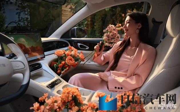 一进一出动态图：精彩呈现，开合变化动画-1