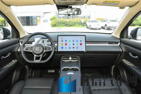 12 万级家用 SUV 推荐：三代蓝电 E5 PLUS，全家人都满意-1