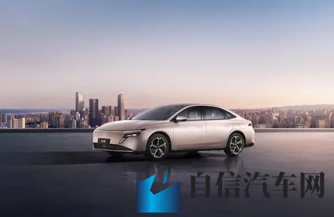 12万起售的日产N6，比银河A7贵3万，凭啥敢叫板自主插混？-2