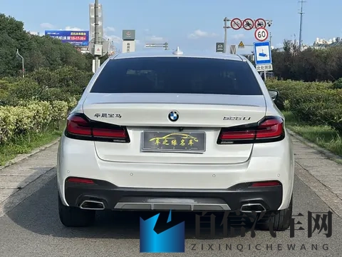 八重神子被 吸乳羞羞动漫：八重神子动漫引发争议，引发网友热议-1