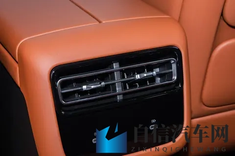 捷途山海L7 PLUS：插混SUV新标杆，家用旅行露营神器-2