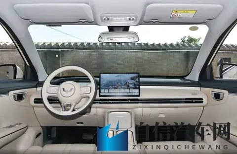 定位小型车，看着却像SUV，这台车长得好像有点着急？-2