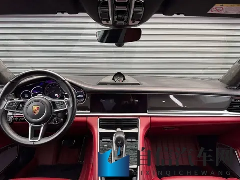 80多万的二手保时捷Panamera，圆你陆地飞行梦！-2