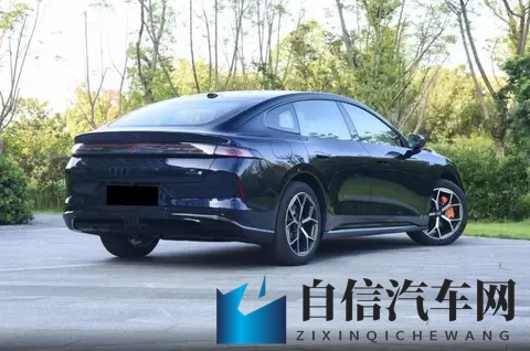 长安又出“新颜王”，装配激光雷达，增程版纯电续航240km-3