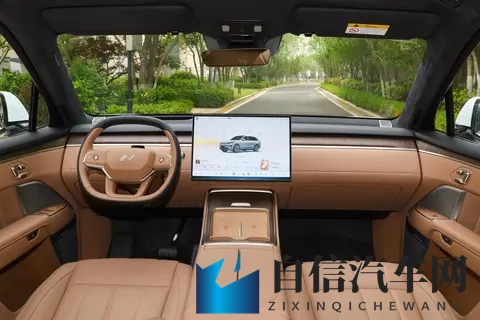 别让“大三排”变“大焦虑”，乐道L90和领克900谁更懂二胎家庭？-1