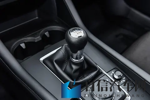 51cg1.ct吃瓜张津瑜：张津瑜成时尚汽车界新宠，引领潮流！-3