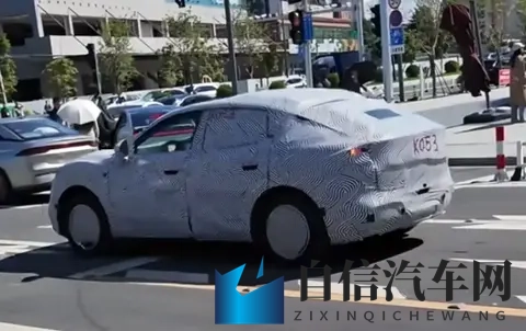 小鹏MONA SUV要来了，轿跑SUV风格， 2026年推出-1