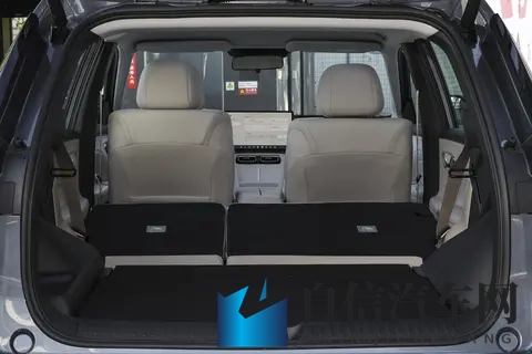 55L 油耗+180kW 动力,1268 万起,AION i60 增程版来了-3