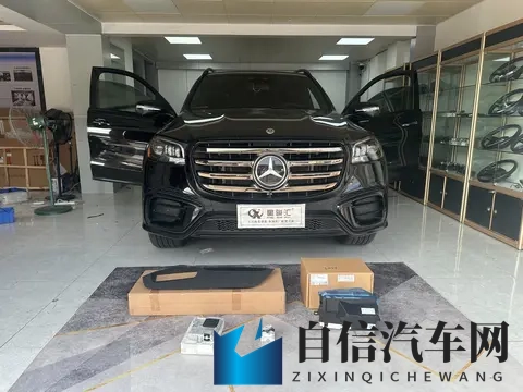 奔驰新款GLS450加装原厂HUD抬头显示系统，多一个功能多一份保障-1
