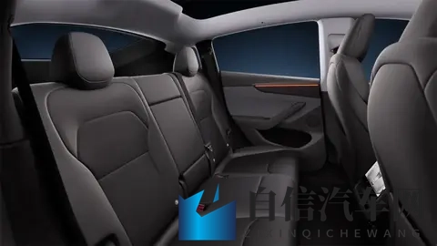 2885万炸场！特斯拉Model Y新车型上市，25-30万市场要变天？-2