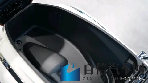 春风150Aura，对比新大洲本田NS150LA优势在哪？-1