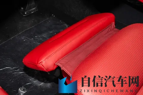 开了阿维塔12 2026款四激光版，发现它比想象中更好开-3