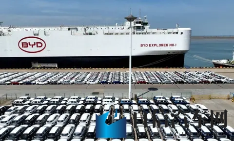 外媒:比亚迪2026年海外销量目标160万辆-2