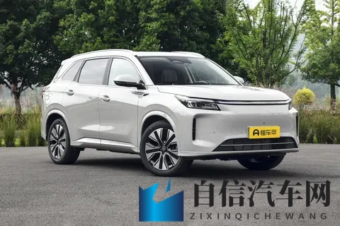 续航超千公里，空间够宽敞，这十万级SUV能让你的用车更省心-3