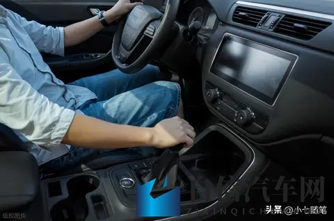 D挡派 vs N挡派！等红绿灯谁才是赢家？-2