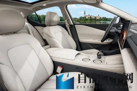 合资燃油B级车+鸿蒙座舱？太香了-3