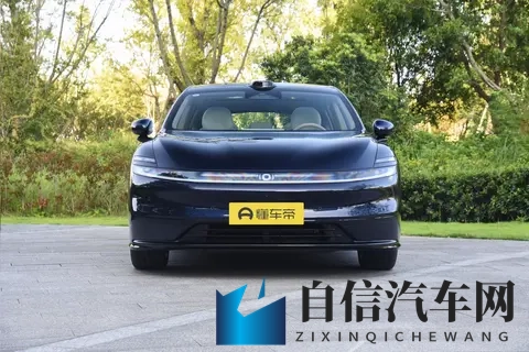 12万买C级车空间，62秒破百，续航630km，网友：这台车太香了吧-3