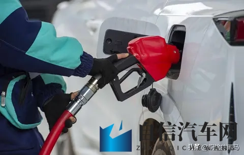 油价震荡下，车主该如何应对“加油焦虑”-2