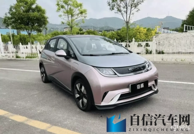 被按摩师玩弄到高潮A片:未来驾驶革命:汽车科技大揭秘-1