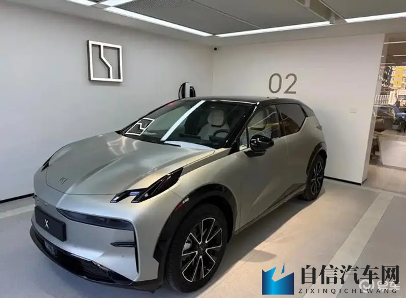 亚洲综合一区二区：豪华SUV、纯电动轿车、高性能轿车亮相，亚洲市场新潮流来袭-1