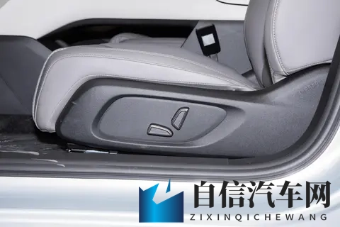 14万买B级纯电轿跑，标配激光雷达，续航可达670km，深蓝L06香吗-3