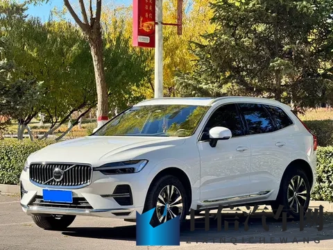 228万拿下准新沃尔沃XC60，家用代步高品质之选-1