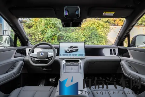 腾势N8L正式发布！20T插混+空悬+6活塞，大六座SUV新标杆？-3