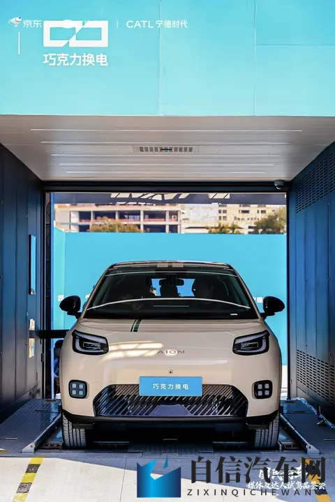 丰满女人与藏獒作爱：自驾奇缘：藏獒与女性的深情之旅-1