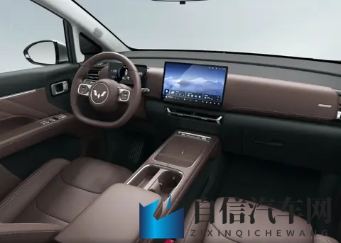 五菱星光730怎么选?73万起售,4款配置详细分析,838万版最值-2