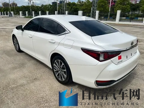 黄色应用：汽车营销新潮流，数字化助力企业崛起-1