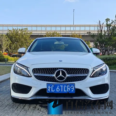 小鹏第100万台下线-1