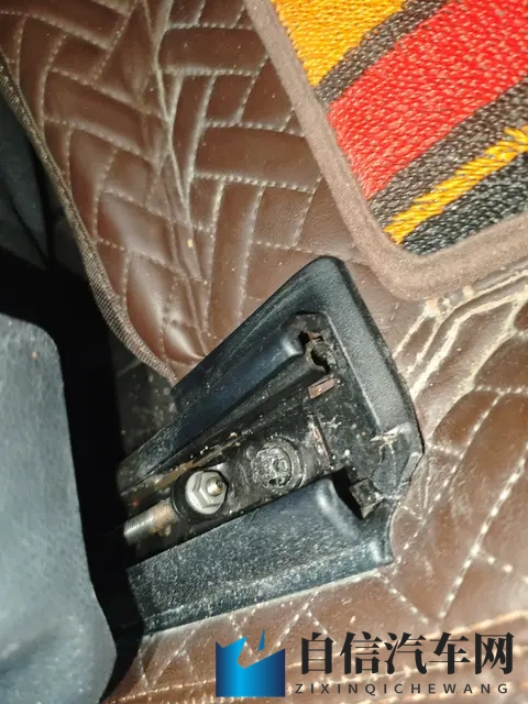 男生和女生一起搓搓：男生女生欢乐搓，互动乐趣多-2