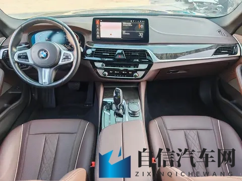 17cc吃瓜网最新爆料新闻：全新豪华车型亮相，自动驾驶技术惊艳！-3