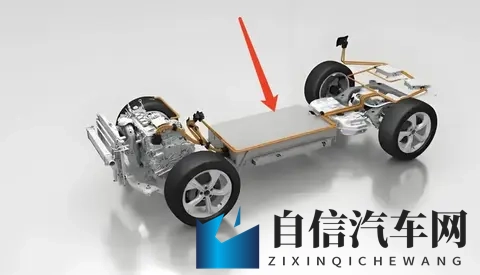 电车底盘为啥突然变稳了？不是黑科技，是3个天生物理优势-2