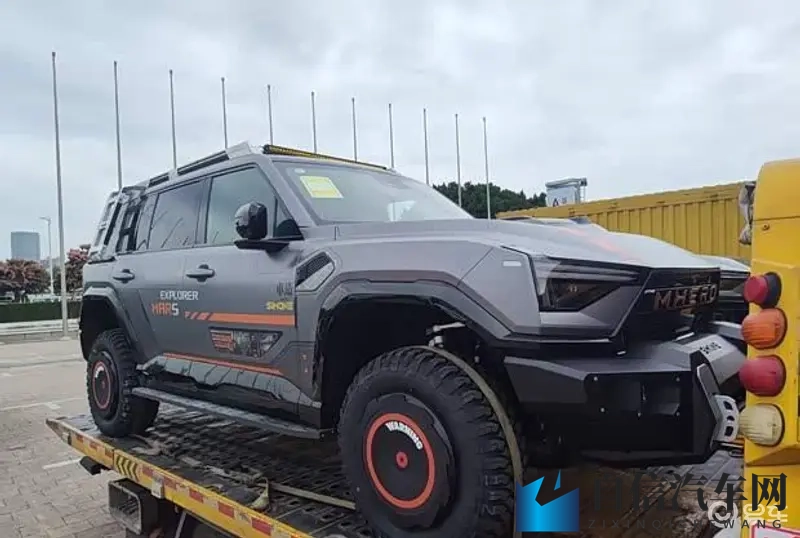 2025广州车展探馆:猛士M817 Hero版即将上市-1