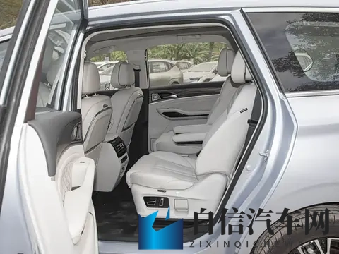 售1549万元起_15T插混中型MPV，东风风行游艇PHEV正式上市-2
