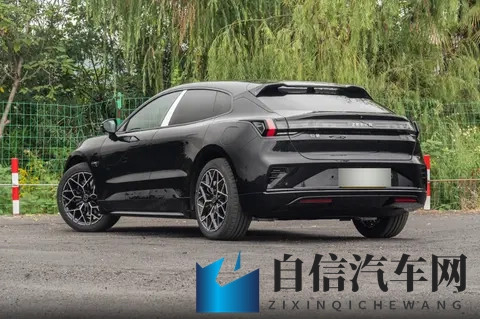 外观微调,座舱进化,26款ZEEKR 001能给人怎样的体验?-2