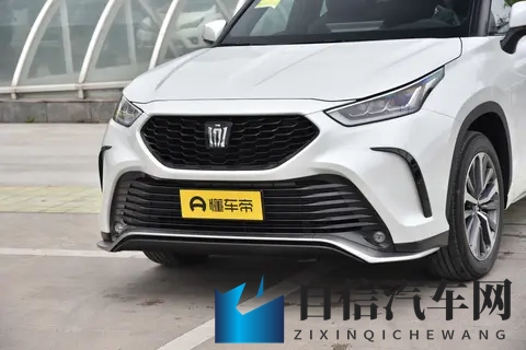 英雄联盟卡莎翻白眼流眼泪图：《英雄联盟卡莎表情包：翻白眼泪如雨下》-2