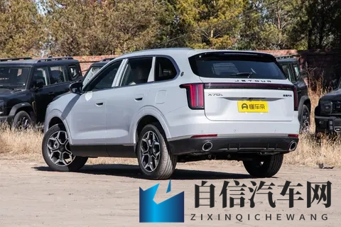 全系20T+8AT，带你看捷途X70L，家用七座SUV新标杆-2