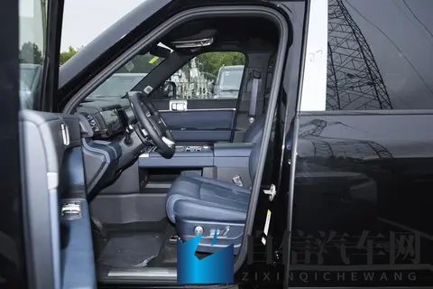 家庭用车选它不纠结!空间大、能耗低、续航长,带娃出行超省心-2