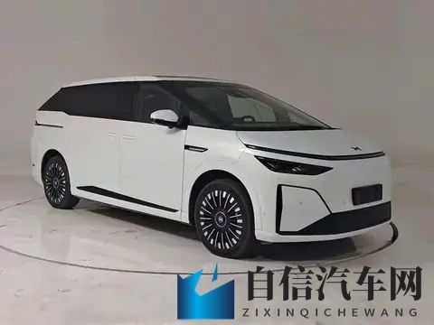 科幻感拉满！2025款小鹏X9纯电版实车曝光，740km续航+无图NOA-3