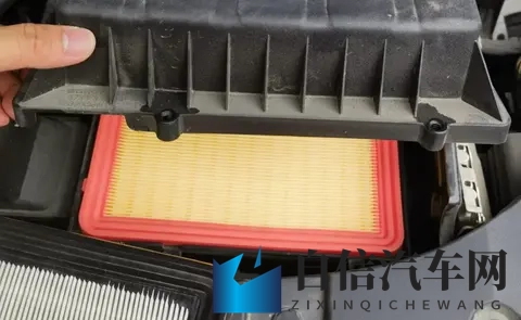 汽车空气滤芯多久换一次？4s店绝对不会告诉你的真相-1